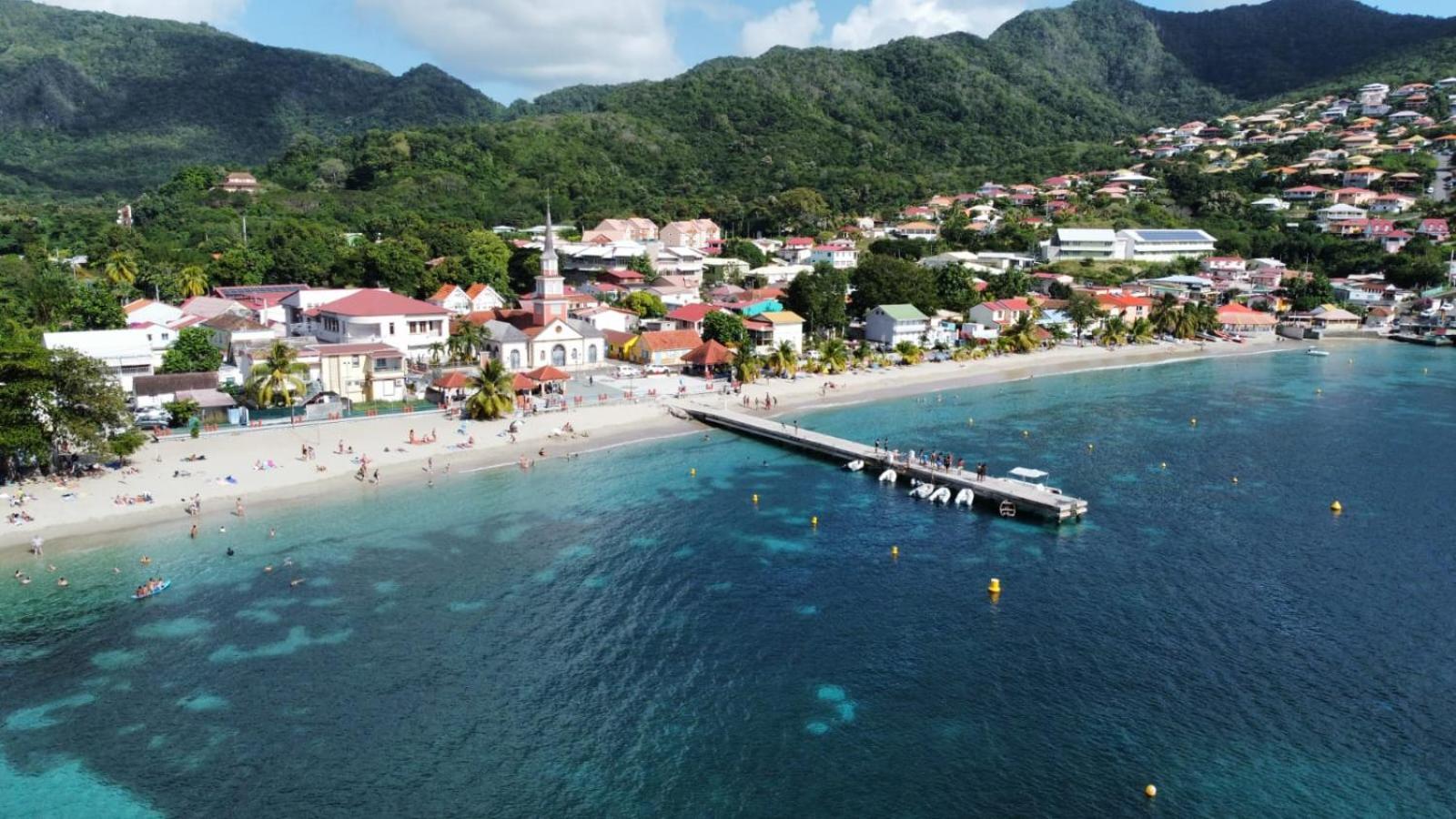 Bungalow "Doussin' Kreyol", Au Calme A 150M De La Plage Grande Anse Exterior photo